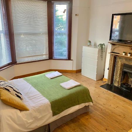 Balham, South London Spacious Guest House 1, 6 Rooms Available Eksteriør billede
