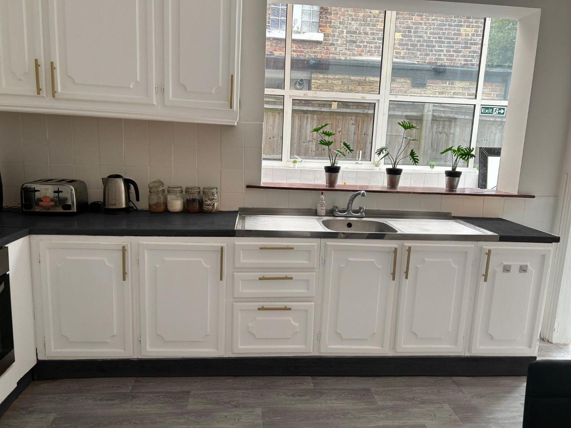 Balham, South London Spacious Guest House 1, 6 Rooms Available Eksteriør billede
